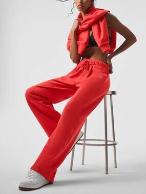 Accolade Straight Leg Sweatpant - Red Hot Summer